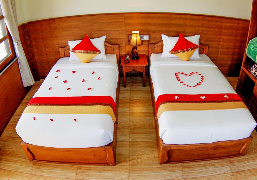 Hotel Brilliant Nyaung Shwe Ngoại thất bức ảnh