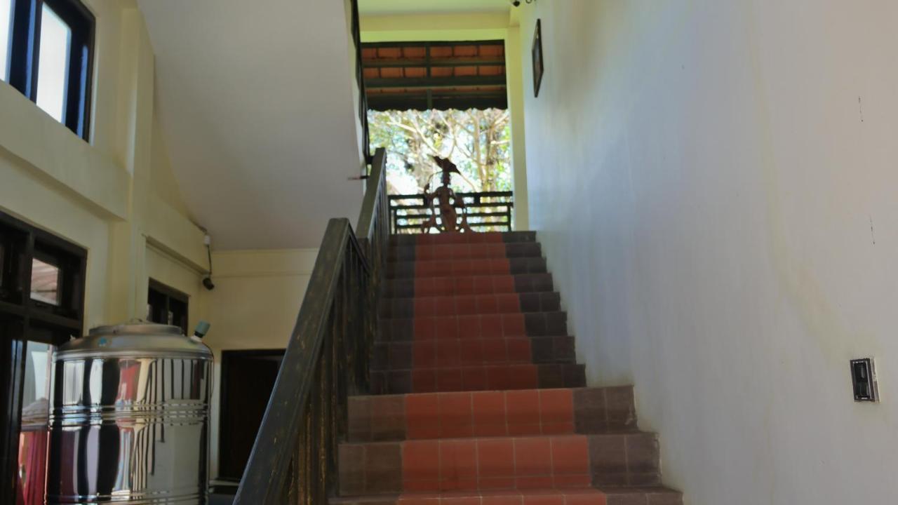 Hotel Brilliant Nyaung Shwe Ngoại thất bức ảnh